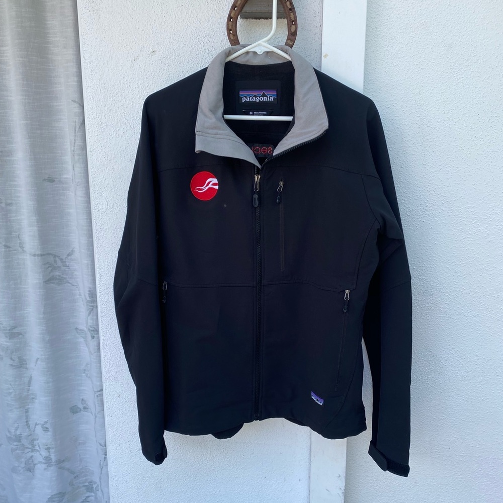 Men's Patagonia Shell Windbreaker Zip Up Jacket (Medium)